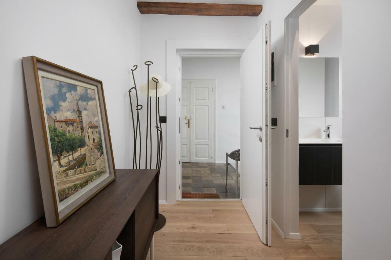 Apartment Fianona - Rovinj City Center Luaran gambar